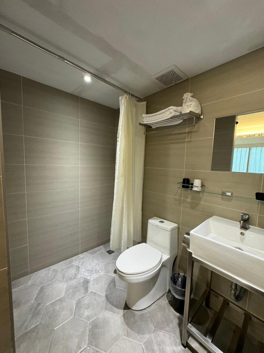 Rf Hotel  Linsen Ταϊπέι Εξωτερικό φωτογραφία